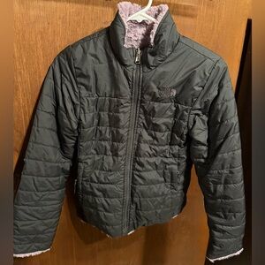The North Face Kids Quilted Jacket Black reversible to purple Girls sz M 10-12